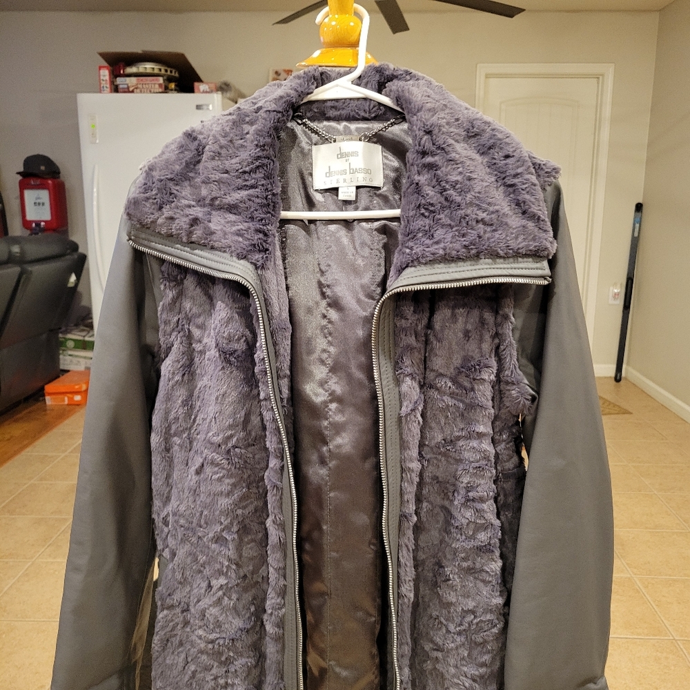 🧥EUC~ DENNIS BASSO FAUX FUR JACKET - CONVERTS TO A VEST
